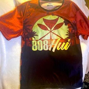 🏝 Like New 808 Hui shirt